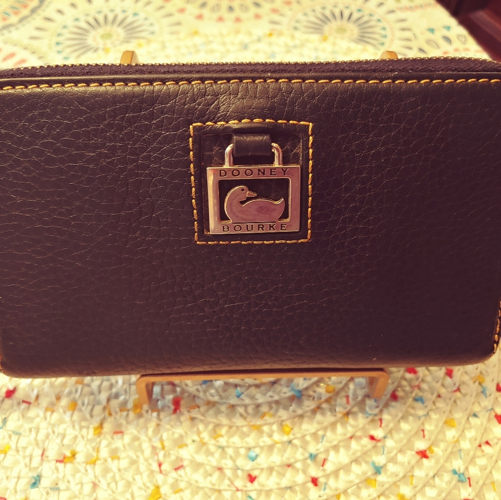 Dooney & Bourke Zip Wallet